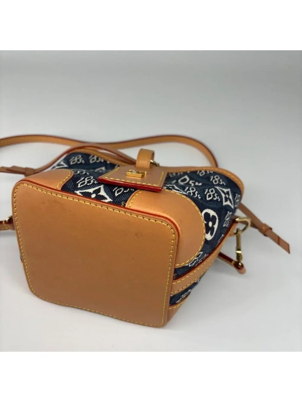 Louis Vuitton Noe Perth Shoulder